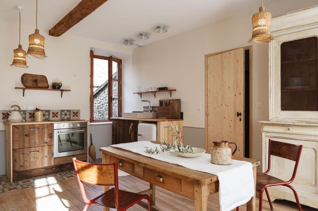 Les Appartements Du Saint Thiers, La Provence Dans Un Coin De La Drome Et L'Esprit D'Une Maison D'Hotes A Saou Bagian luar foto