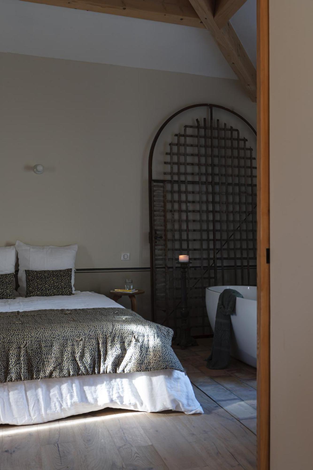 Les Appartements Du Saint Thiers, La Provence Dans Un Coin De La Drome Et L'Esprit D'Une Maison D'Hotes A Saou Bagian luar foto